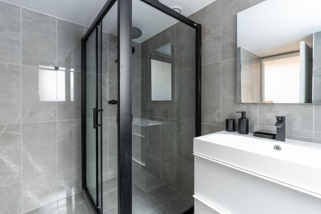Invalides Palais Bourbon Luxueux 4p Appartement